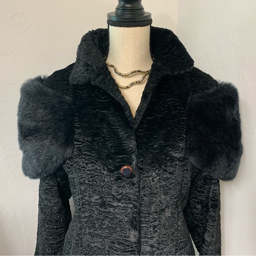 Jean Philippe Ricifriar Made in France Faux Fur Jacket w Semi-Detachable Shrug